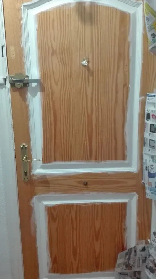 Descubre la magia de los vinilos para puertas en Leroy Merlin y transforma tu hogar